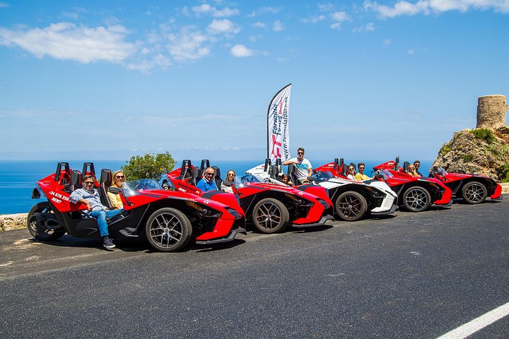 Explore Mallorca in Your Own Formula One Car